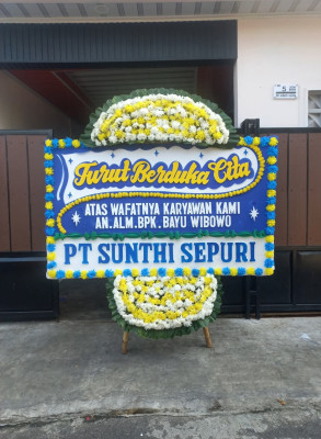 Papan Bunga Duka di Persiakan